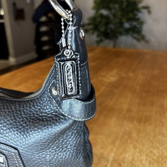 COACH Black Pebbled Leather Hobo Shoulder Bag Handbag Purse Zip Front Pocket - Picture 10 of 16